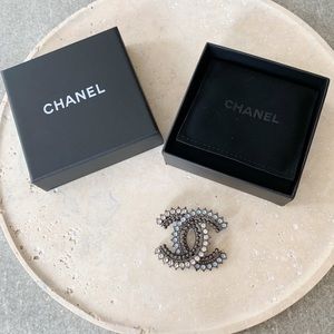 CHANEL Jewelry - CHANEL Rhinestone Brooch CHANEL Jewelry - CHANEL Rhinestone Brooch